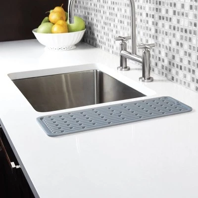 OXO Silicone Wine Glass Drying Mat 4 OXO Silicone Wine Glass Drying Mat - Image 2