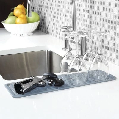 OXO Silicone Wine Glass Drying Mat 5 OXO Silicone Wine Glass Drying Mat - Image 3