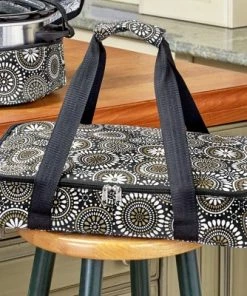 The Lakeside Collection Lakeside Insulated Casserole Carrier with Handle 17 The Lakeside Collection Lakeside Insulated Casserole Carrier with Handle -Kitchen Storage shop unnamed file 1571