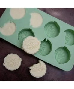 ICUP, Inc. Star Wars: The Mandalorian The Child Silicone Mold Ice Cube Tray -Kitchen Storage shop unnamed file 2484